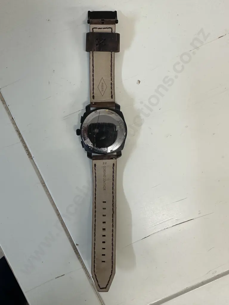FOSSIL Machine Chronograph Watch With a Dark Brown Leather Strap. FS5251SET Image 1++